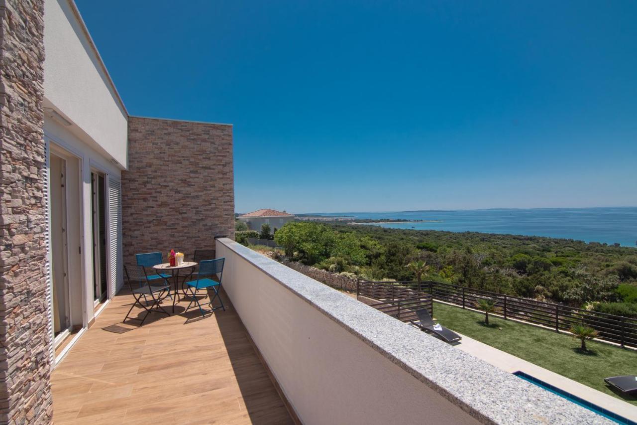 Villas Royal I With Private Pool Novalja Eksteriør bilde