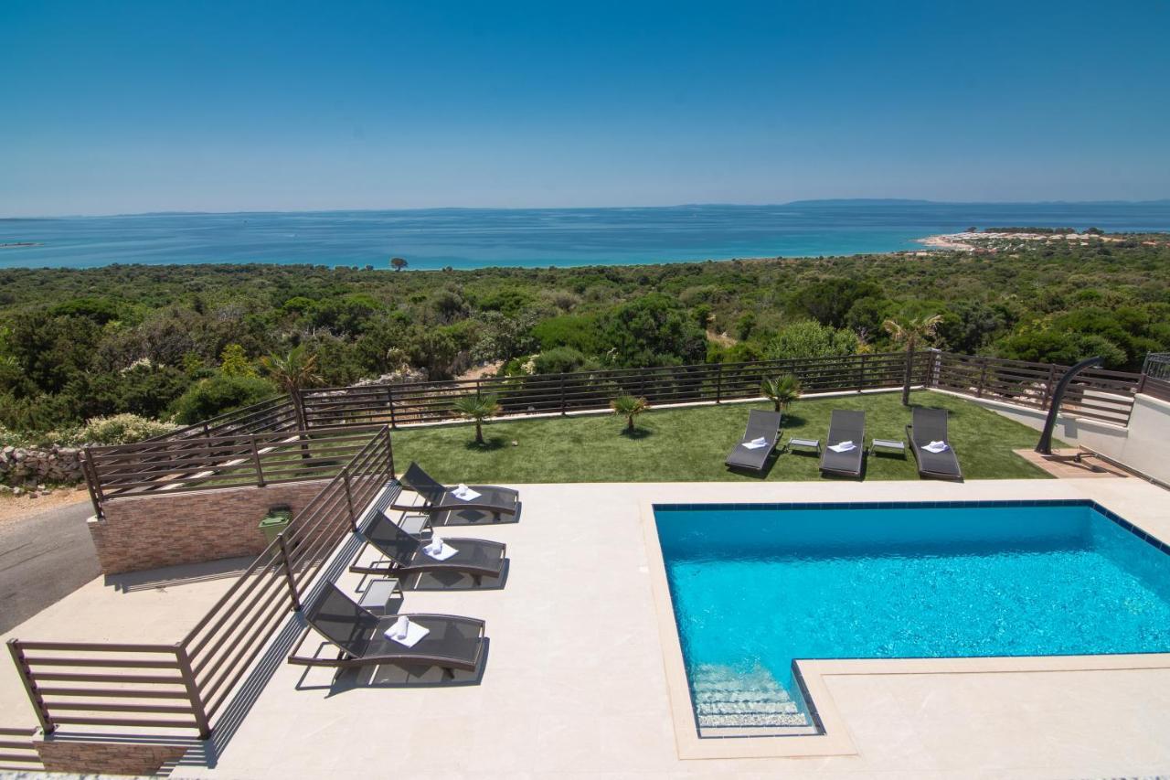 Villas Royal I With Private Pool Novalja Eksteriør bilde