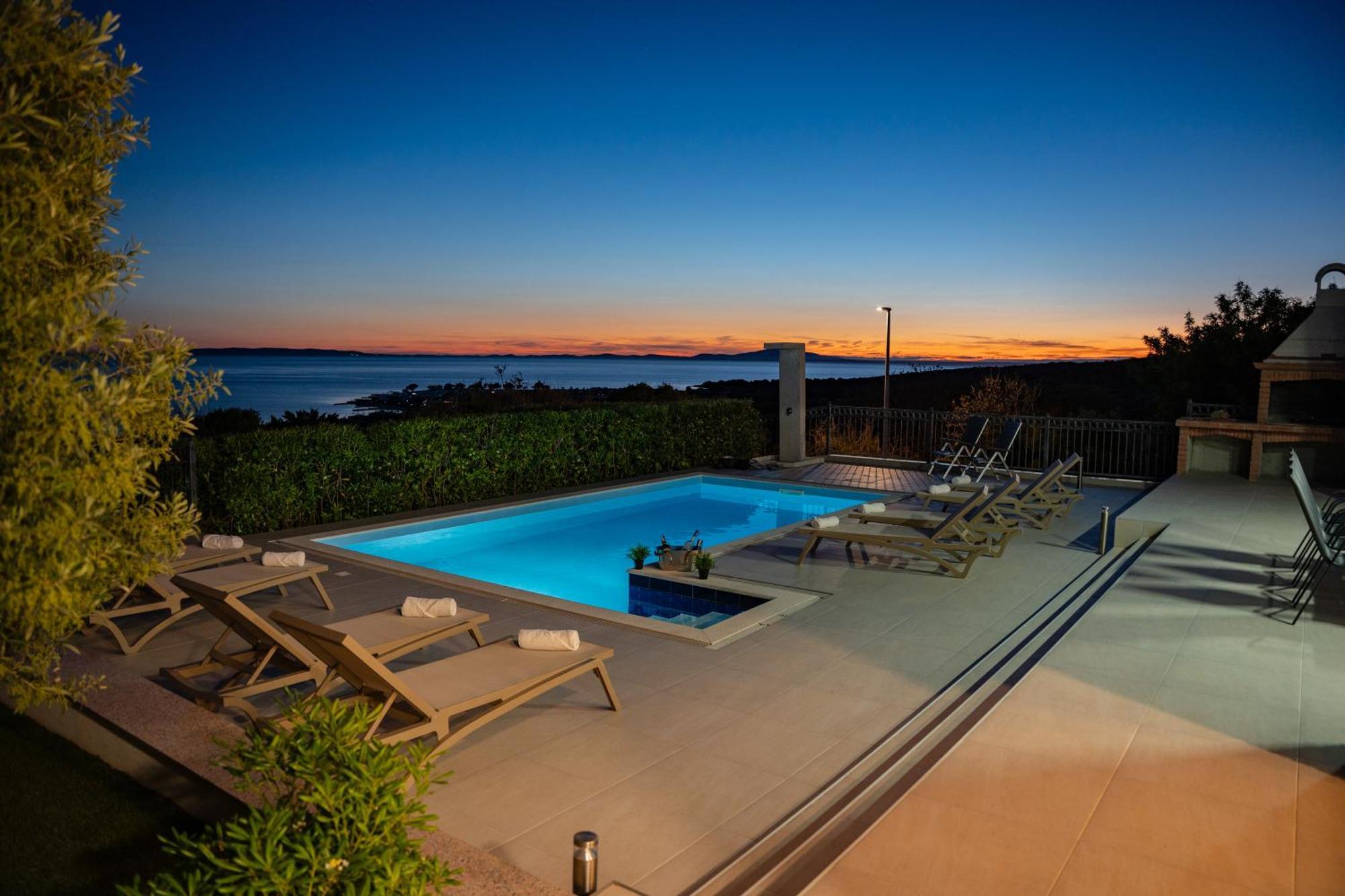 Villas Royal I With Private Pool Novalja Eksteriør bilde